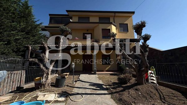 casa indipendente in vendita a San Marcellino
