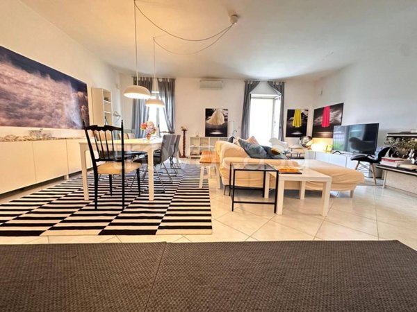 casa indipendente in vendita a San Nicola la Strada