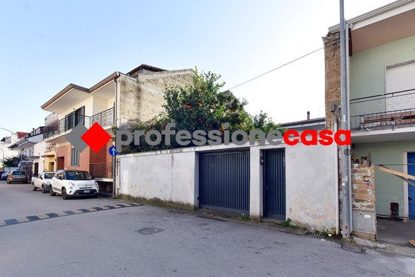 casa indipendente in vendita a San Nicola la Strada