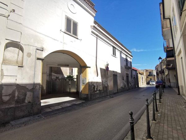 casa indipendente in vendita a San Nicola la Strada