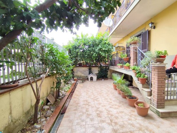 casa indipendente in vendita a San Nicola la Strada