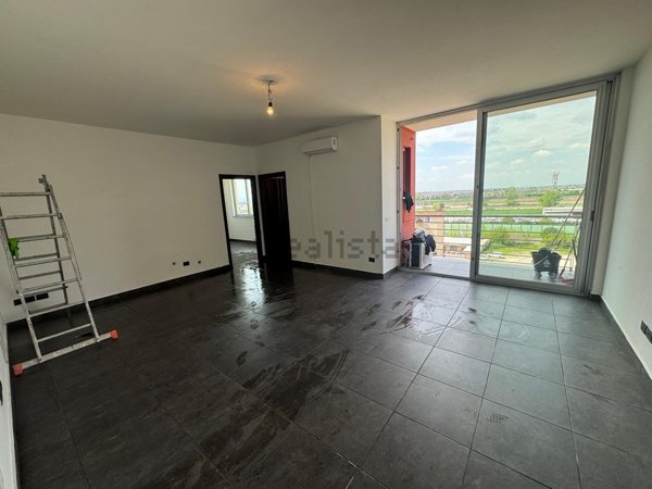 ufficio in vendita a San Nicola la Strada