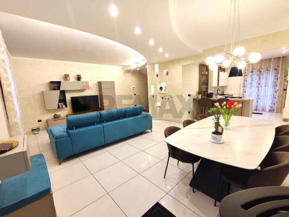 casa indipendente in vendita a San Nicola la Strada