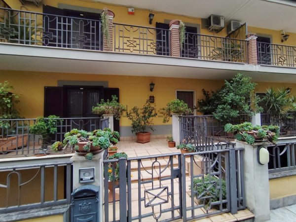 casa indipendente in vendita a San Nicola la Strada