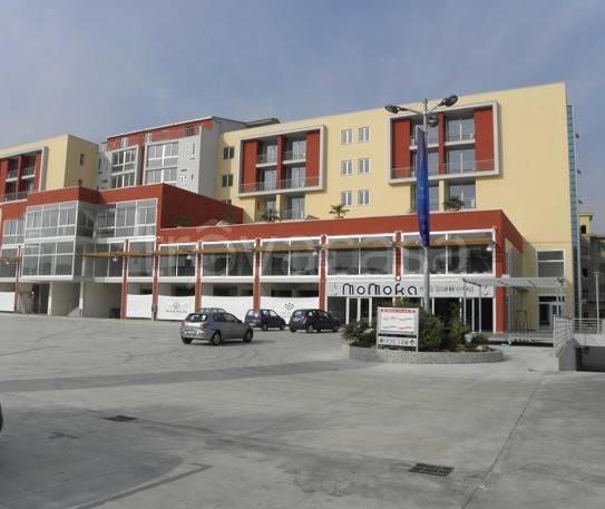 negozio in vendita a San Nicola la Strada