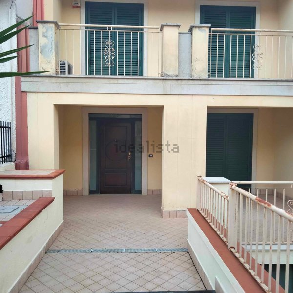 casa indipendente in vendita a San Nicola la Strada