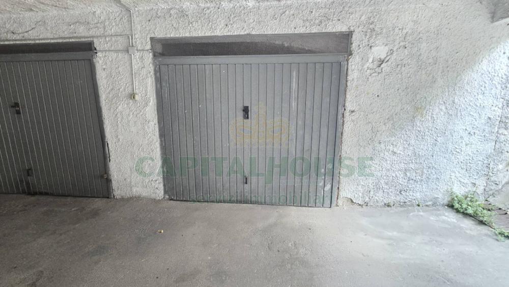 box auto in vendita a San Nicola la Strada