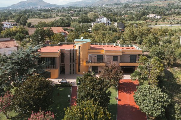 casa indipendente in vendita a San Pietro Infine