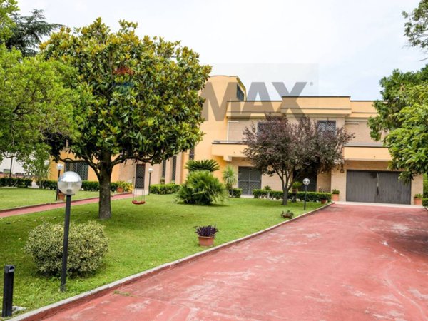 casa indipendente in vendita a San Pietro Infine