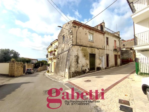 casa indipendente in vendita a San Potito Sannitico