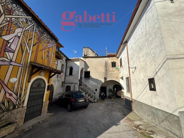 casa indipendente in vendita a San Potito Sannitico