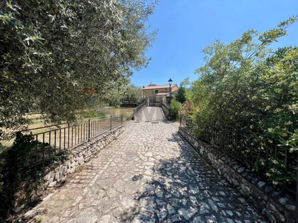 casa indipendente in vendita a San Potito Sannitico
