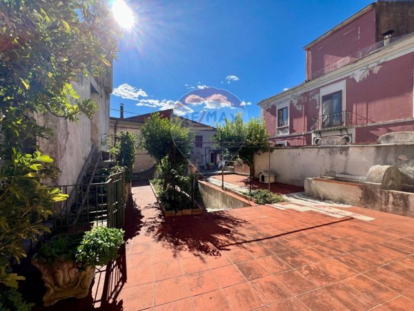 casa indipendente in vendita a San Potito Sannitico