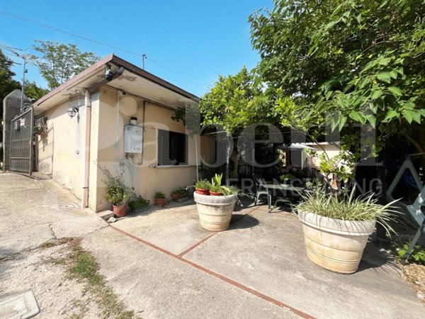 casa indipendente in vendita a San Potito Sannitico