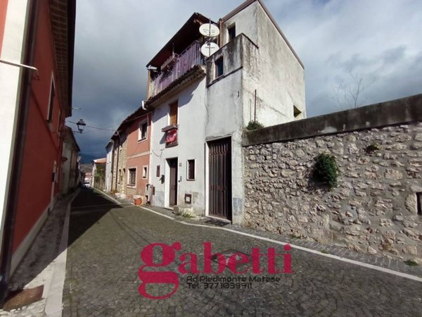 casa indipendente in vendita a San Potito Sannitico