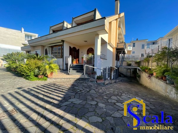 casa indipendente in vendita a San Prisco