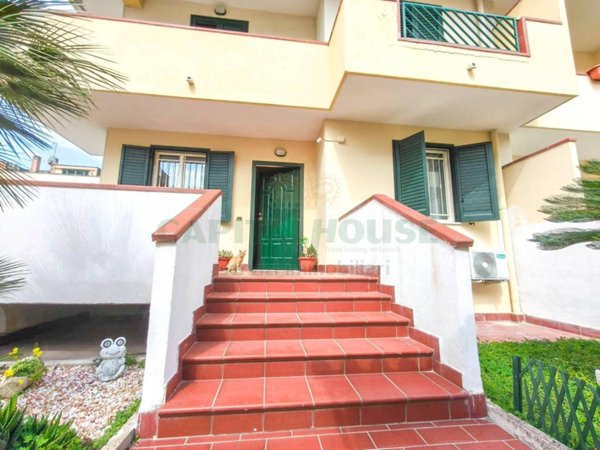 casa indipendente in vendita a San Prisco
