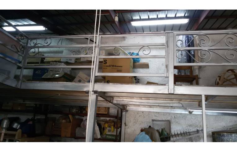 intera palazzina in vendita a San Prisco