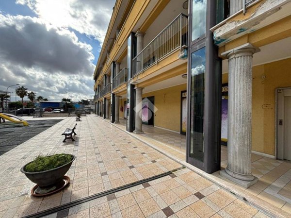 negozio in vendita a San Prisco