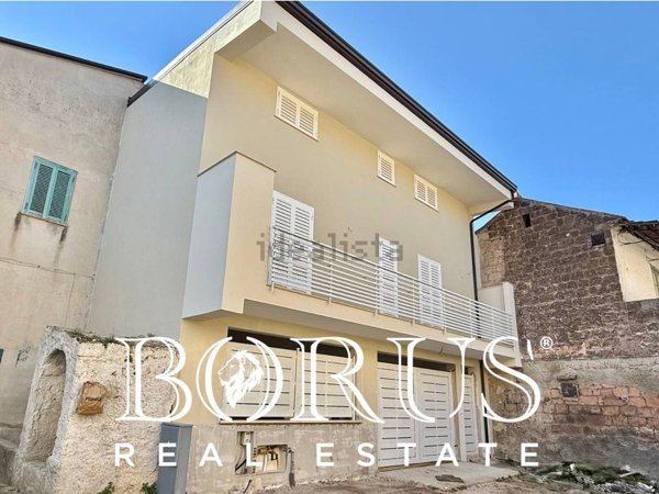 esavano in vendita a San Prisco