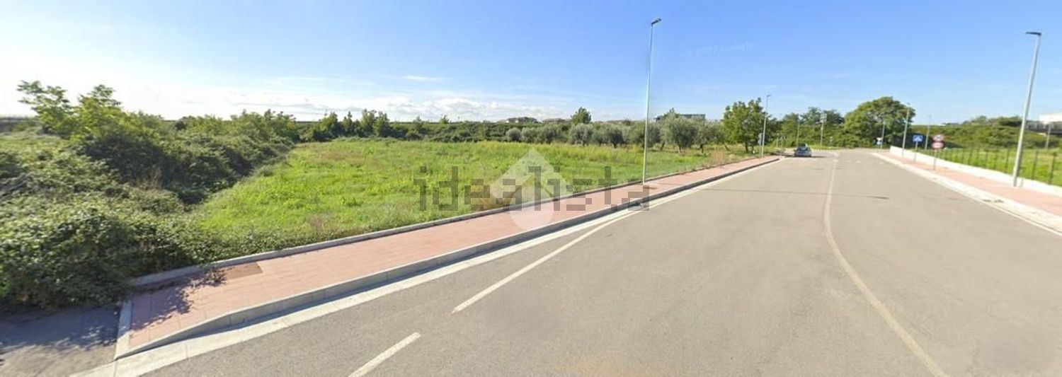 terreno in vendita a San Prisco