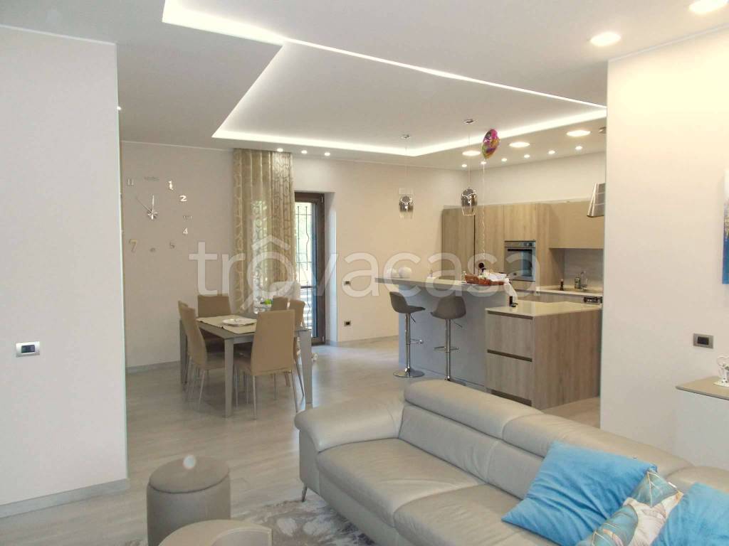 casa indipendente in vendita a Santa Maria a Vico