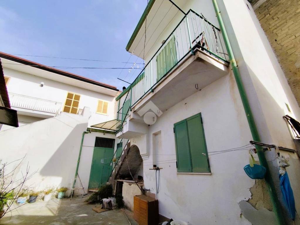 casa indipendente in vendita a Santa Maria a Vico