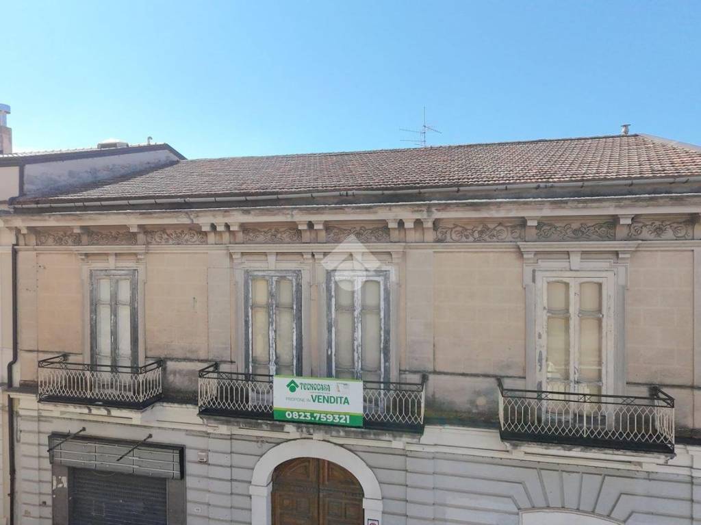 trivano in vendita a Santa Maria a Vico