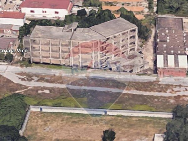 intera palazzina in vendita a Santa Maria a Vico