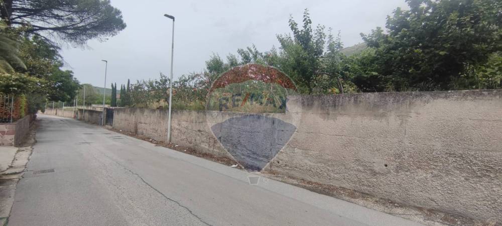 terreno edificabile in vendita a Santa Maria a Vico