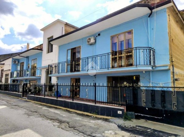 casa indipendente in vendita a Santa Maria a Vico