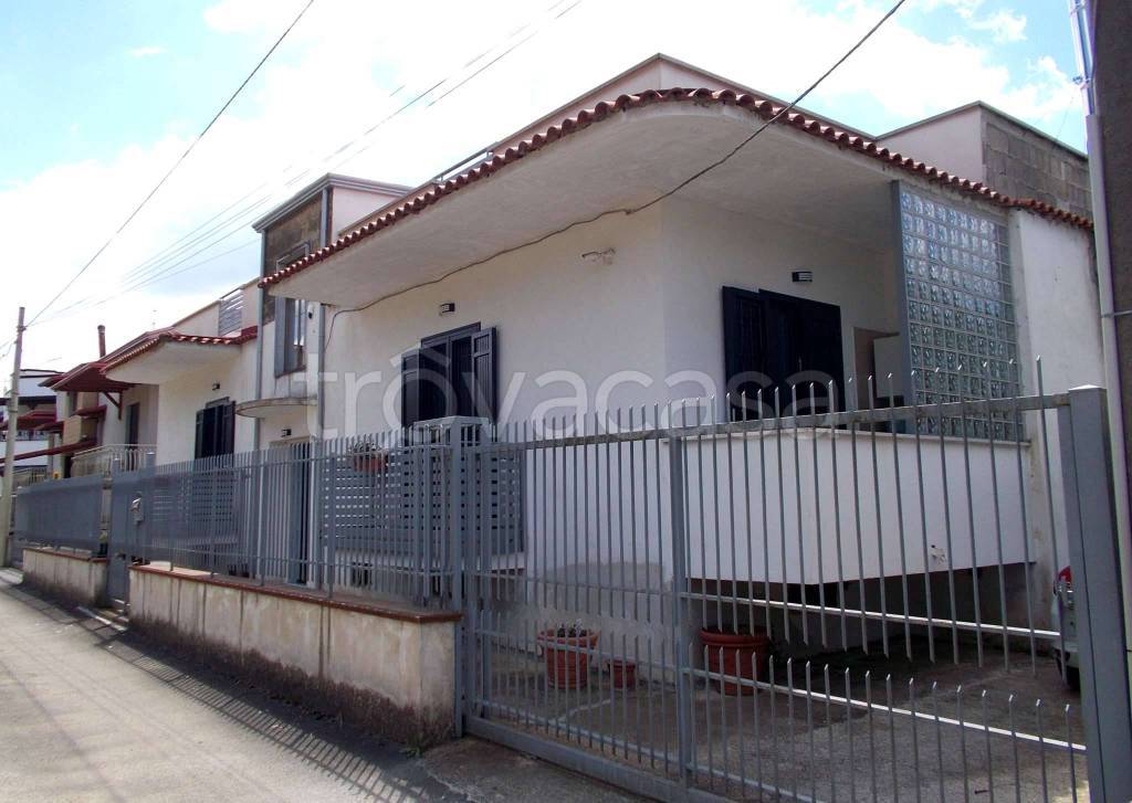 casa indipendente in vendita a Santa Maria a Vico