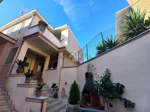 appartamento in vendita a Santa Maria a Vico