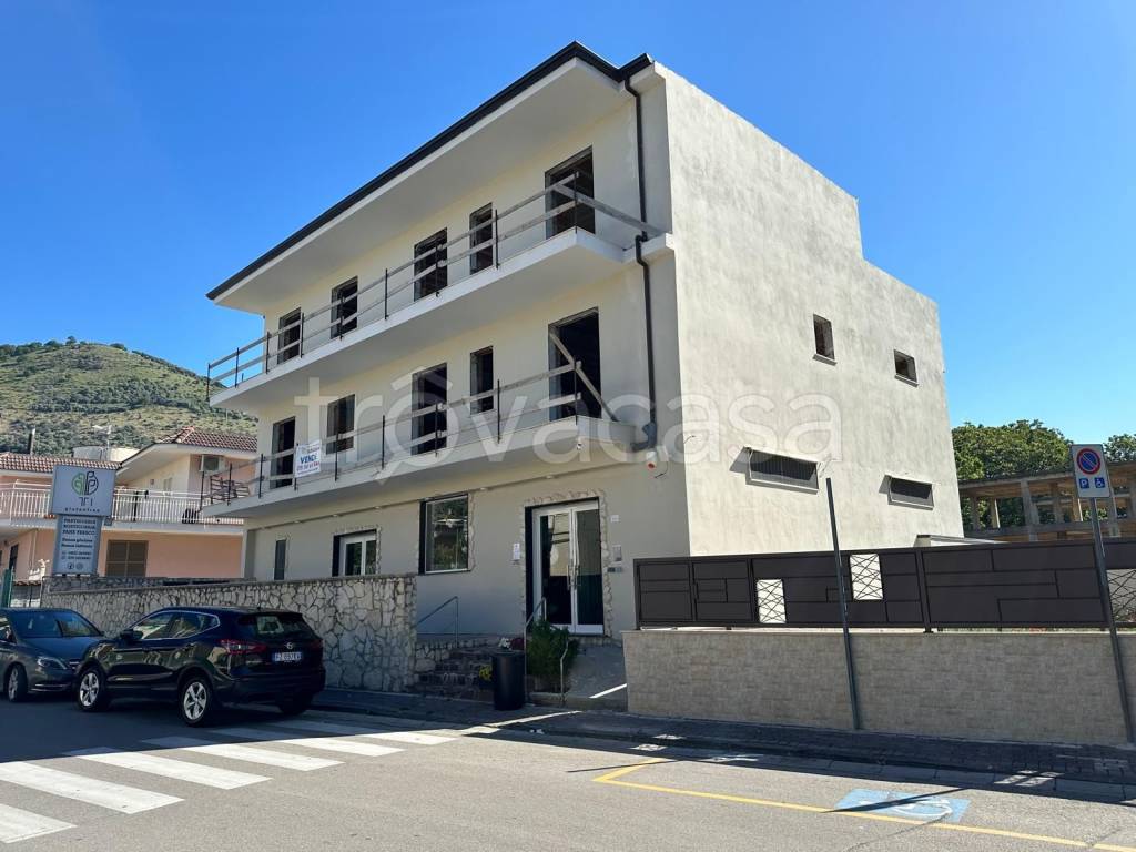 appartamento in vendita a Santa Maria a Vico