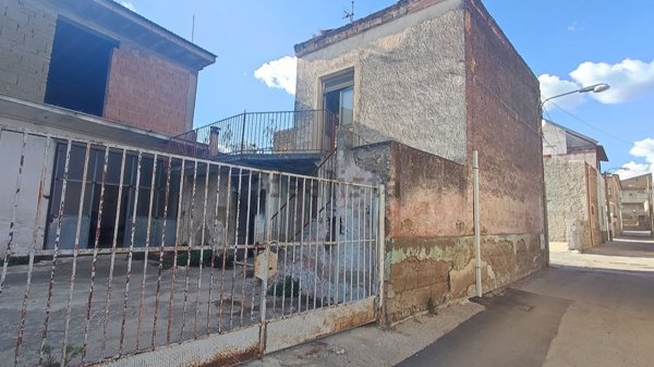 casa indipendente in vendita a Santa Maria a Vico