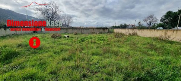 intera palazzina in vendita a Santa Maria a Vico