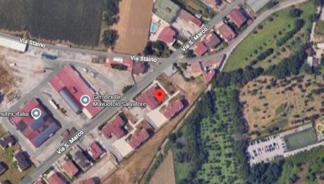 locale commerciale in vendita a Santa Maria a Vico