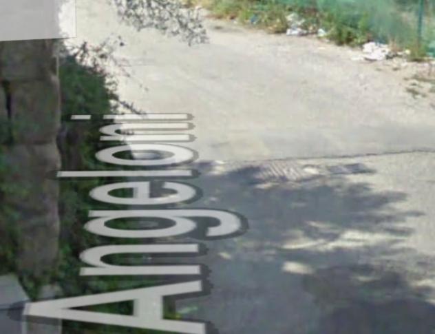 locale commerciale in vendita a Santa Maria a Vico