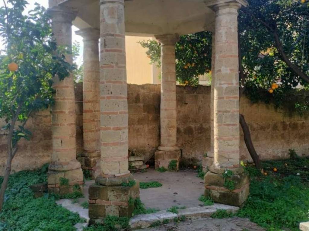 casa indipendente in vendita a Santa Maria a Vico