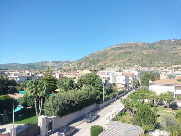 appartamento in vendita a Santa Maria a Vico