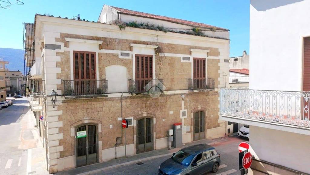 casa indipendente in vendita a Santa Maria a Vico