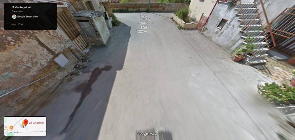 locale commerciale in vendita a Santa Maria a Vico