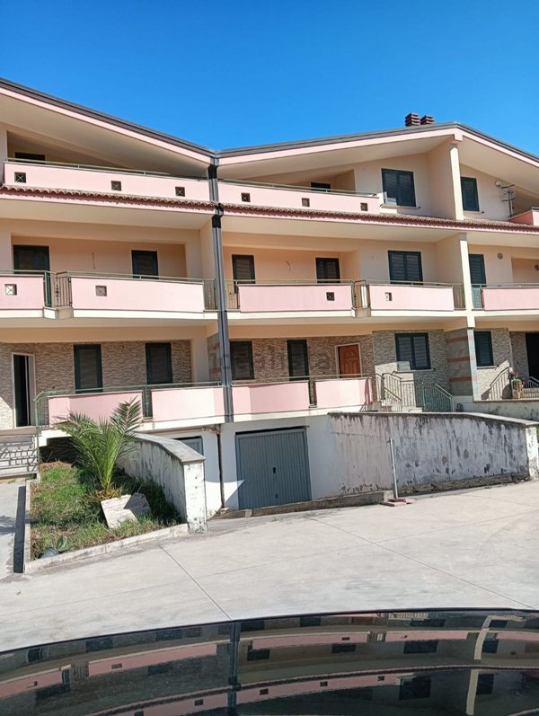 casa indipendente in vendita a Santa Maria a Vico