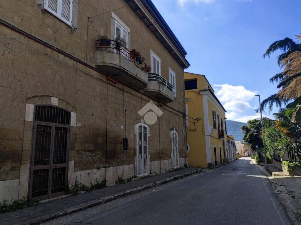 appartamento in vendita a Santa Maria a Vico