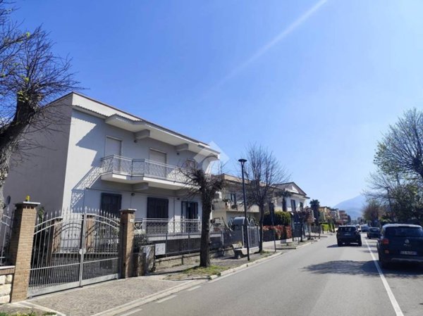 appartamento in vendita a Santa Maria a Vico