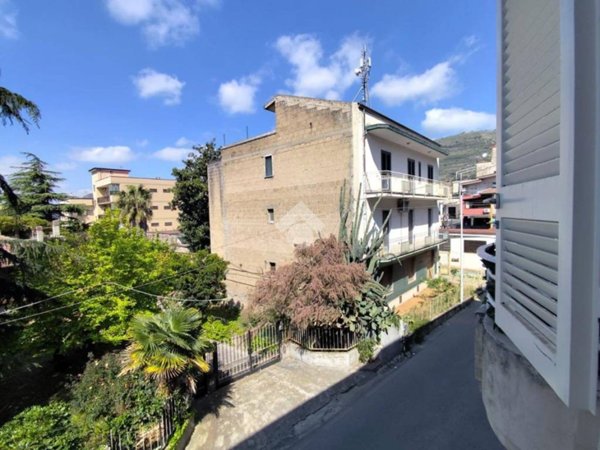 appartamento in vendita a Santa Maria a Vico