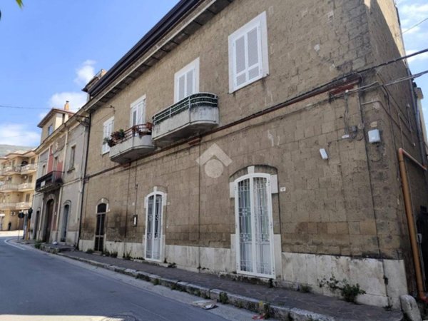 casa indipendente in vendita a Santa Maria a Vico