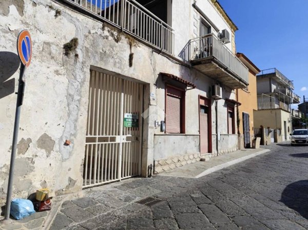 casa indipendente in vendita a Santa Maria a Vico