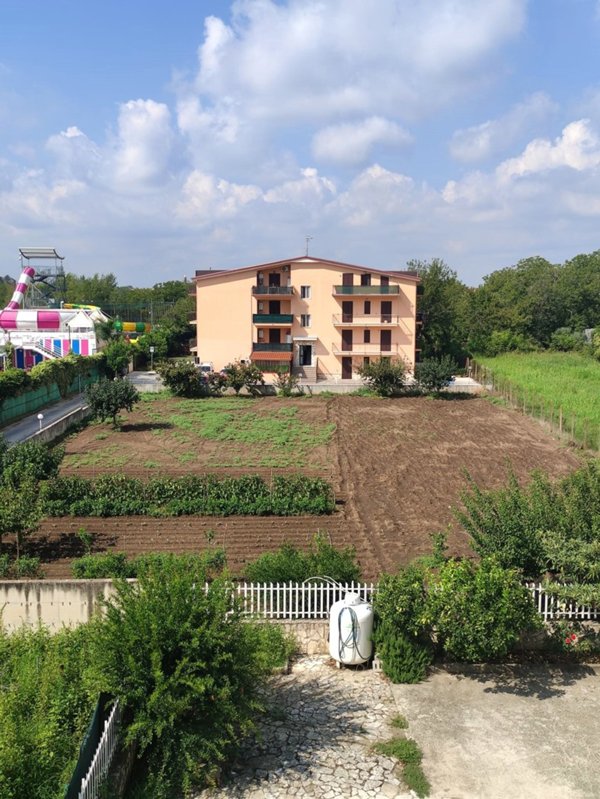 terreno edificabile in vendita a Santa Maria a Vico