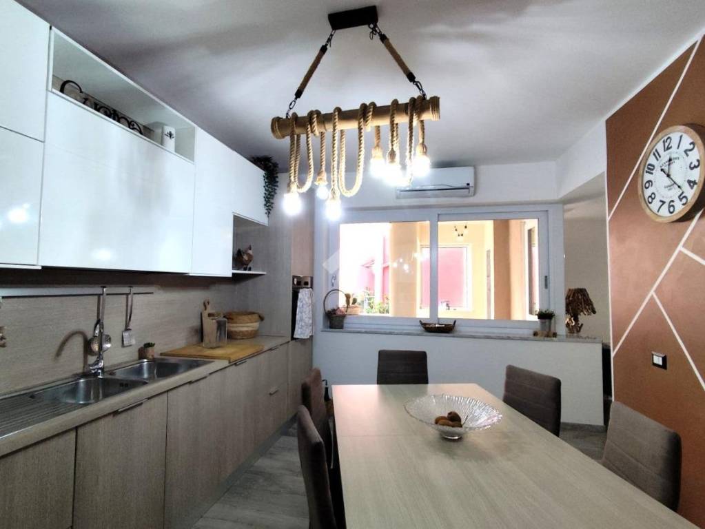 casa indipendente in vendita a Santa Maria a Vico